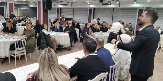 İstanbul Kadın Kuaförleri ve Manikürcüleri Odası Başkan Adayı Uğurcan Ubay Meslektaşlarıyla İftarda Buluştu